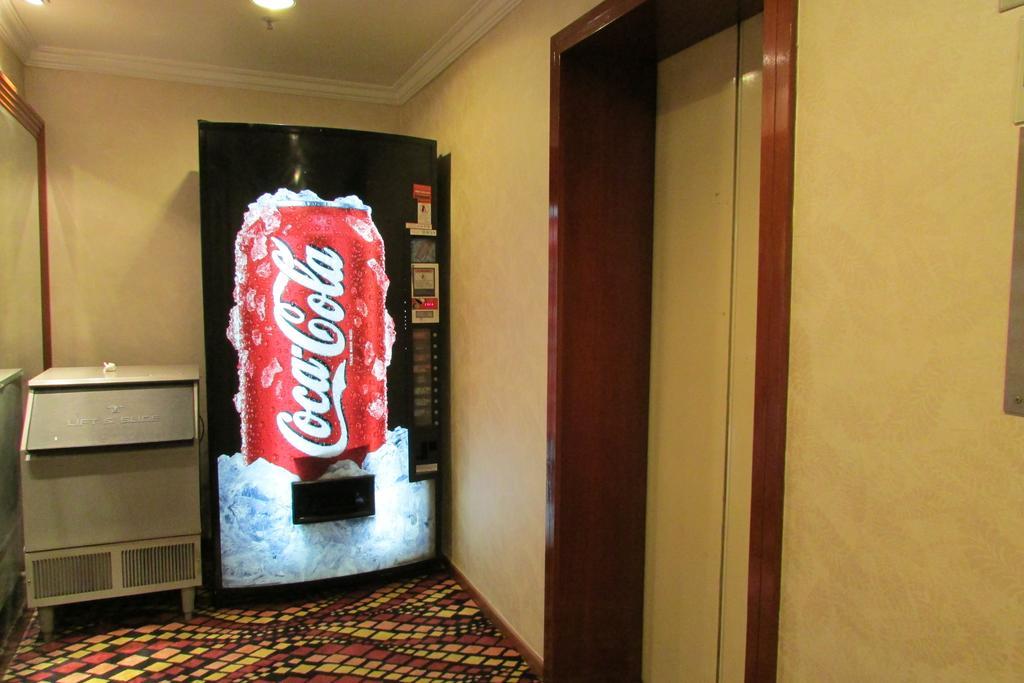 Oxford Hotel Σιγκαπούρη Εξωτερικό φωτογραφία