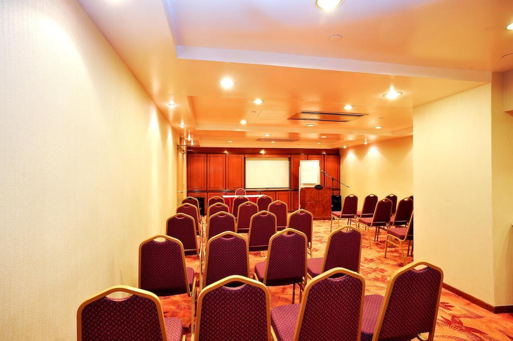 Oxford Hotel Σιγκαπούρη Εξωτερικό φωτογραφία